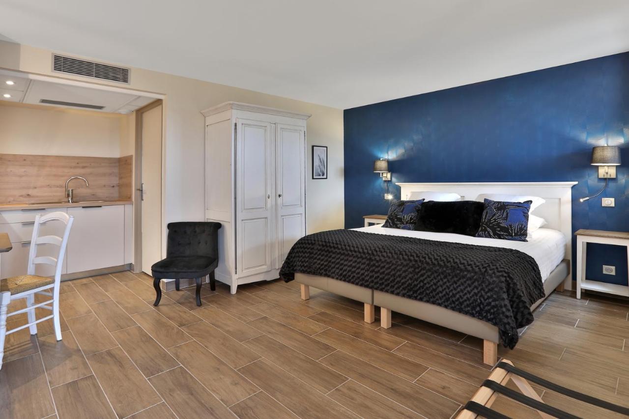 Domaine De La Rhonie Hotel Meyrals ภายนอก รูปภาพ
