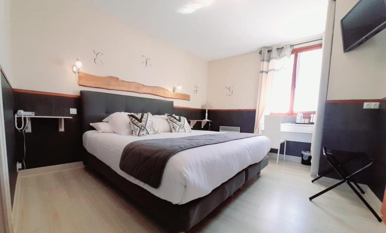 Domaine De La Rhonie Hotel Meyrals ภายนอก รูปภาพ