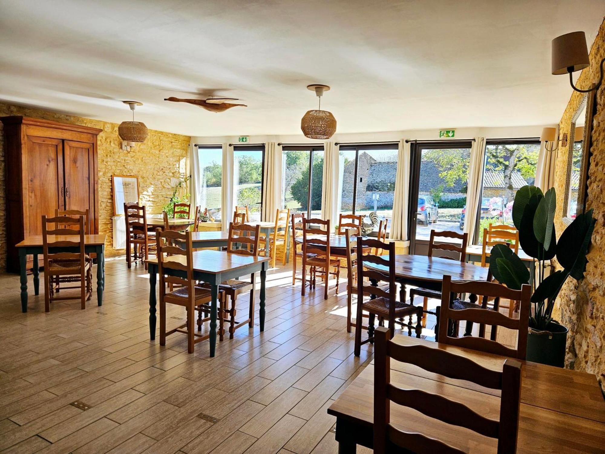 Domaine De La Rhonie Hotel Meyrals ภายนอก รูปภาพ