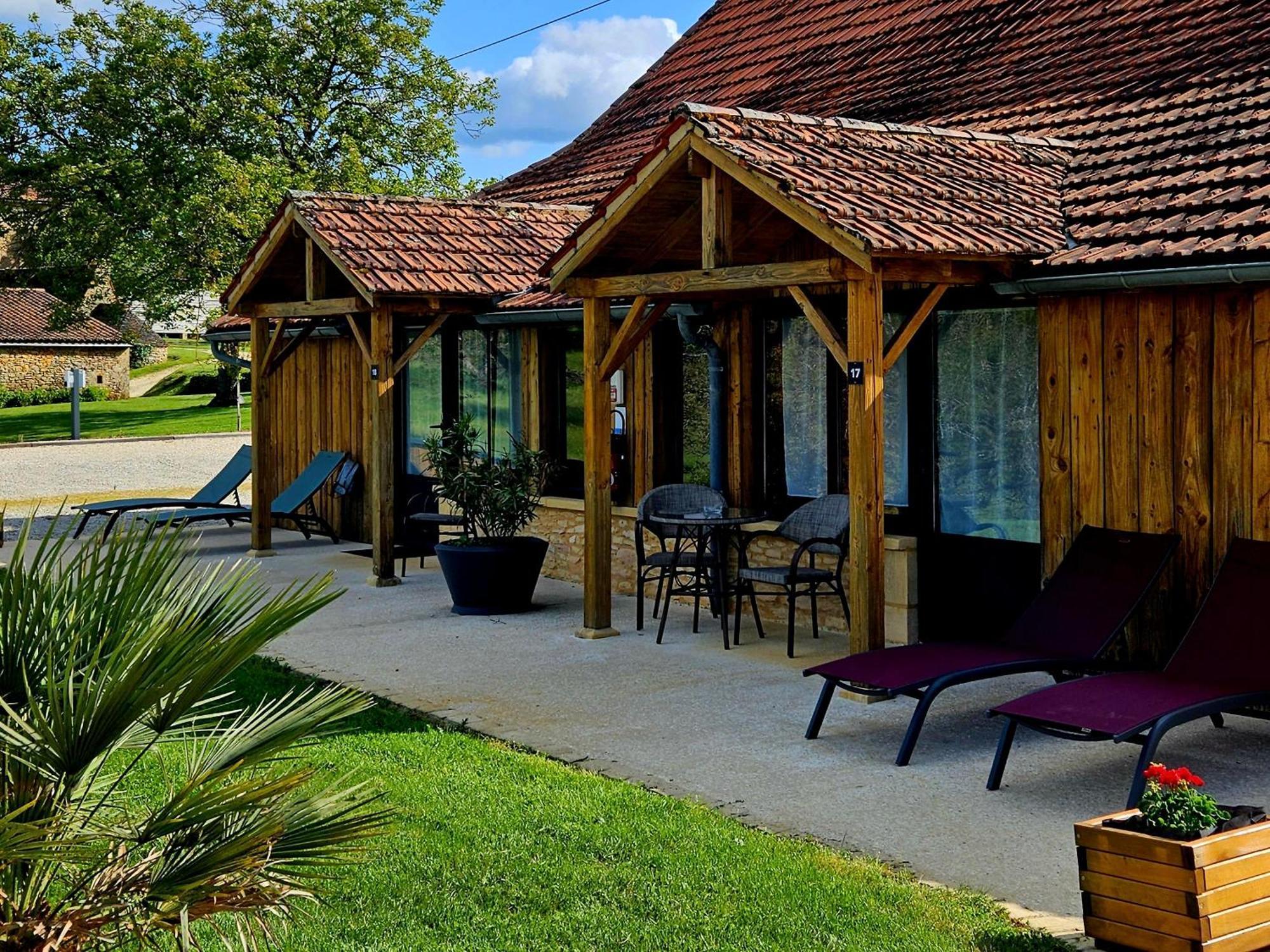 Domaine De La Rhonie Hotel Meyrals ภายนอก รูปภาพ