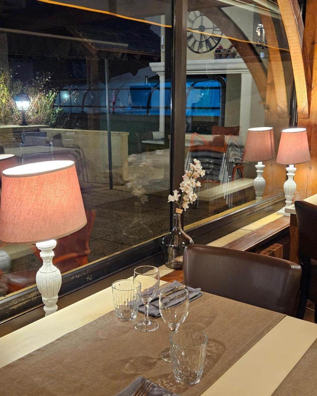 Domaine De La Rhonie Hotel Meyrals ภายนอก รูปภาพ