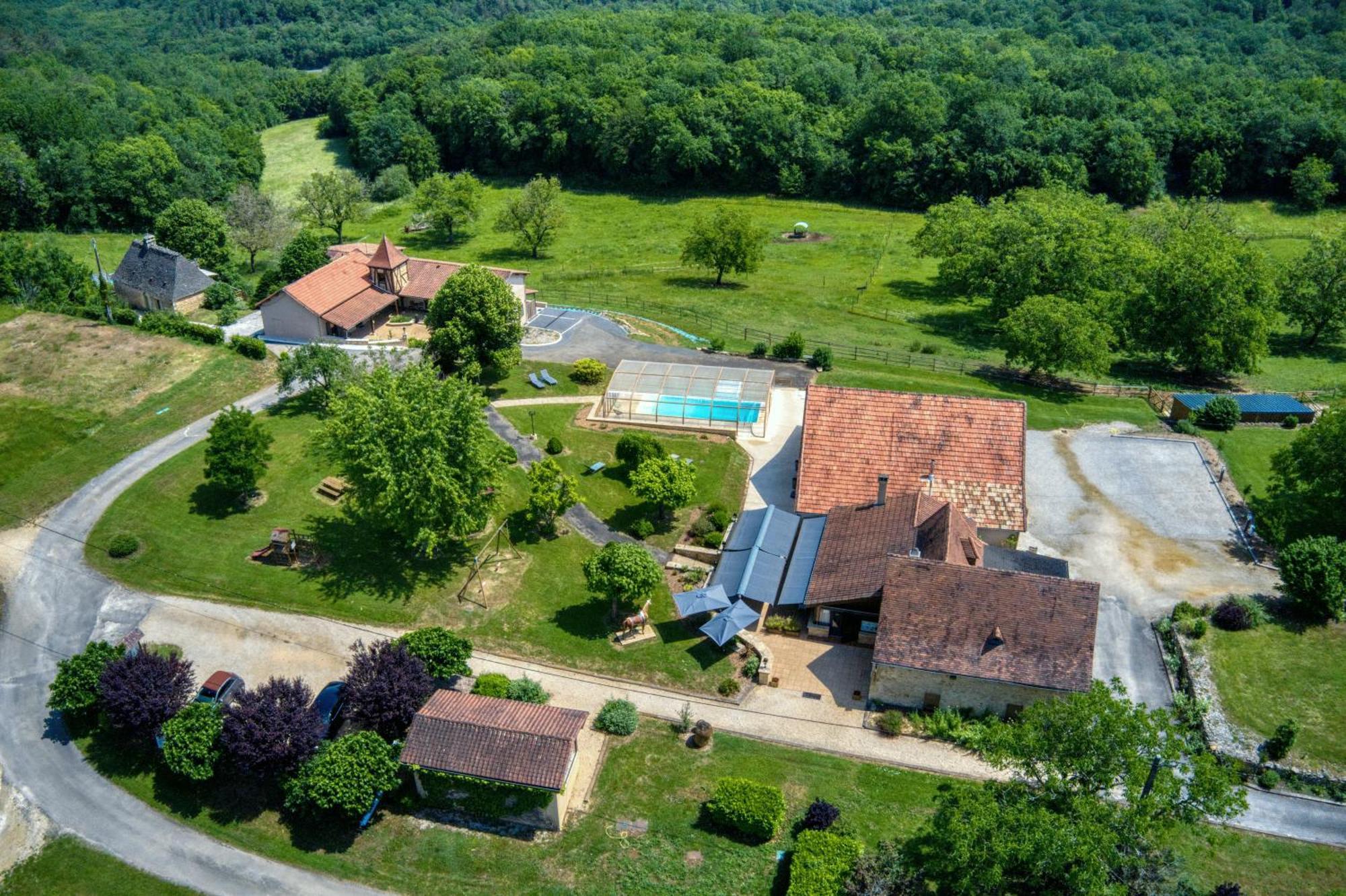 Domaine De La Rhonie Hotel Meyrals ภายนอก รูปภาพ