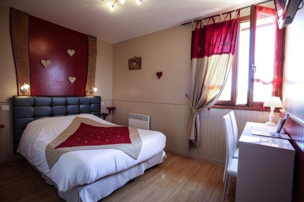 Domaine De La Rhonie Hotel Meyrals ภายนอก รูปภาพ